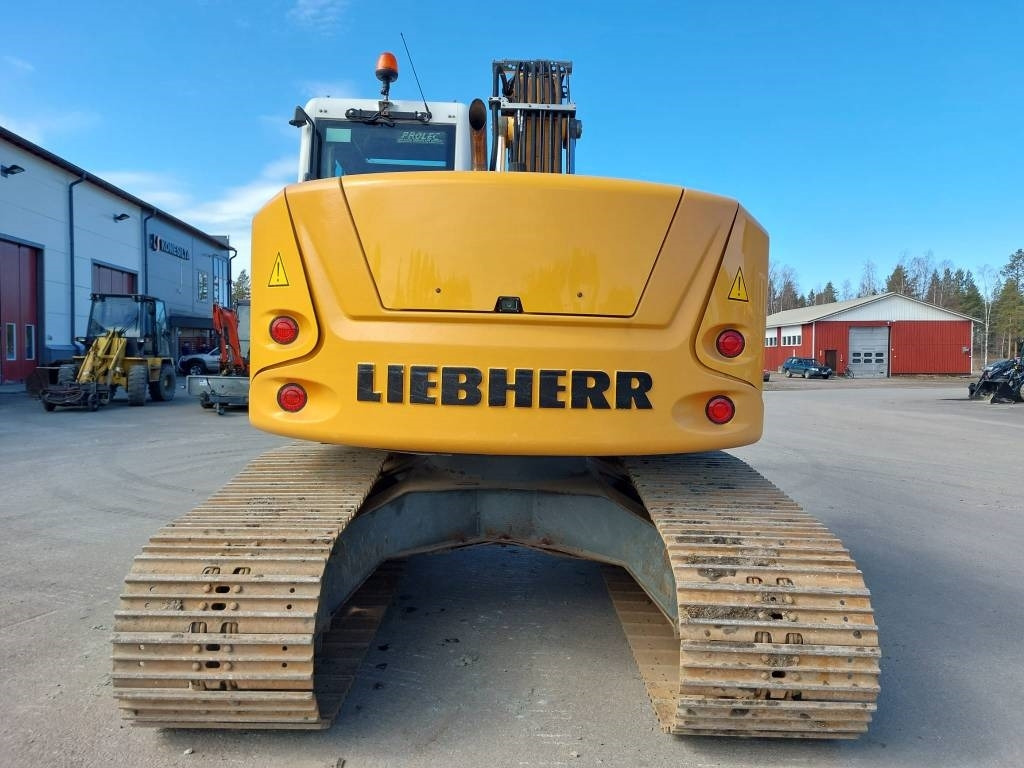 Liebherr MYYTY! SOLD! R914 COMPACT - Pelle sur chenille: photos 3 Liebherr MYYTY! SOLD! R914 COMPACT - Pelle sur chenille: photos 3