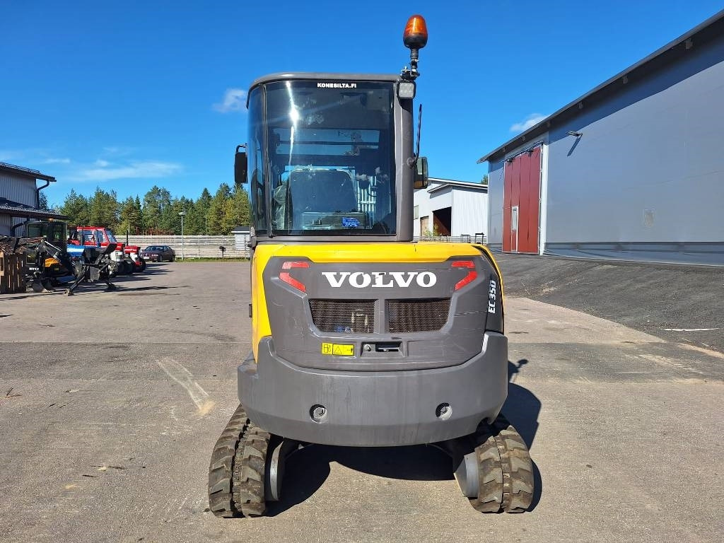 Volvo EC35D PYÖRITTÄJÄLLÄ - Mini pelle: photos 3 Volvo EC35D PYÖRITTÄJÄLLÄ - Mini pelle: photos 3
