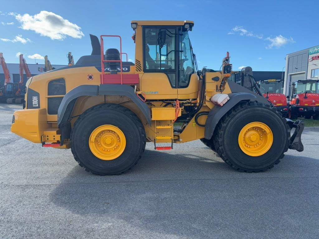 Volvo L 110 H - Chargeuse sur pneus: photos 4 Volvo L 110 H - Chargeuse sur pneus: photos 4