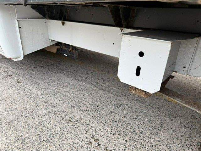 Renault Master 2.3dCi Doka 7pl. Pritsche 3.20m. Klima. - Utilitaire plateau, Utilitaire double cabine: photos 5 Renault Master 2.3dCi Doka 7pl. Pritsche 3.20m. Klima. - Utilitaire plateau, Utilitaire double cabine: photos 5