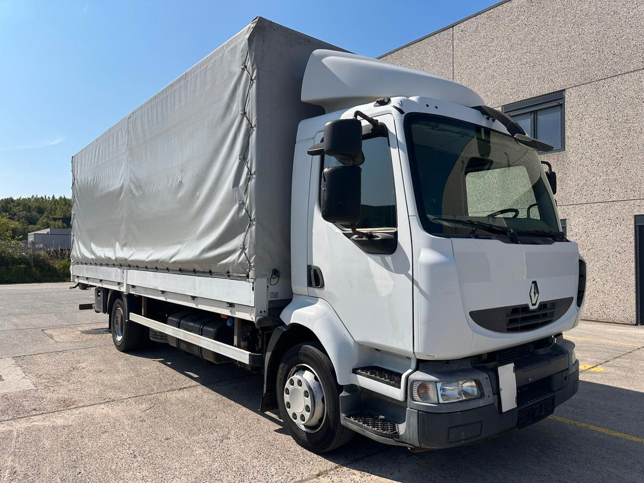 Renault Midlum dXi220-12. Klima. - Camion à rideaux coulissants: photos 4 Renault Midlum dXi220-12. Klima. - Camion à rideaux coulissants: photos 4