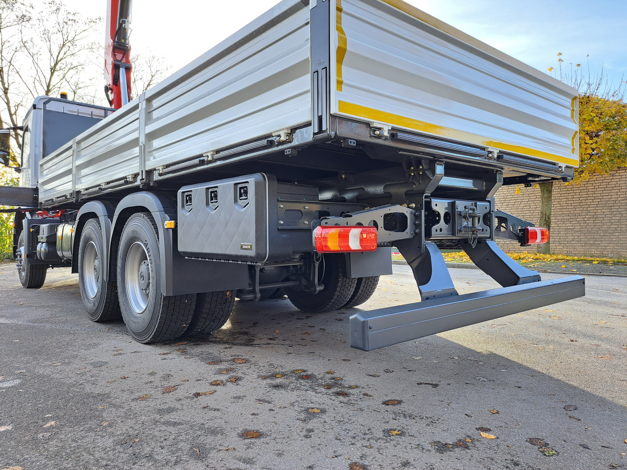 MERCEDES-BENZ AROCS 3340 CRANE FASSI F245 FLATBED TWISTLOCK EURO 3 - Camion plateau, Camion grue: photos 4 MERCEDES-BENZ AROCS 3340 CRANE FASSI F245 FLATBED TWISTLOCK EURO 3 - Camion plateau, Camion grue: photos 4