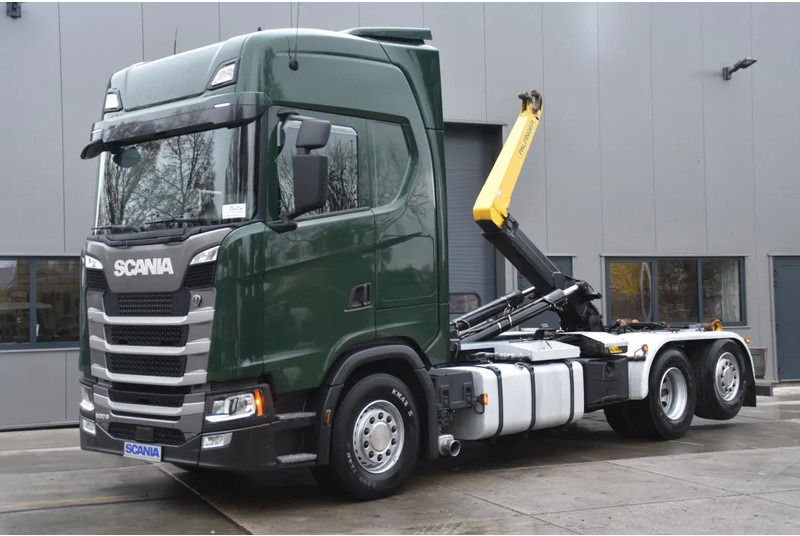 Scania S500 NGS 6x2*4 - HOOKLIFT - RETARDER - 477 TKM - PARK. AIRCO - WHEELBASE: 475 CM - PTO - EXCELLENT CONDITION - - Camion ampliroll: photos 1 Scania S500 NGS 6x2*4 - HOOKLIFT - RETARDER - 477 TKM - PARK. AIRCO - WHEELBASE: 475 CM - PTO - EXCELLENT CONDITION - - Camion ampliroll: photos 1