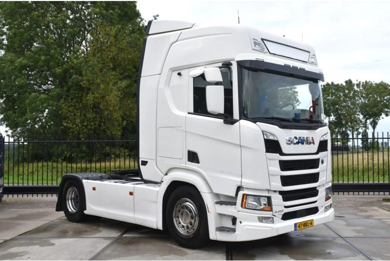 Tracteur routier Scania R410 NGS 4x2 - EURO 6 - 860 TKM - REFRIGERATOR - 2 x FUEL TANKS - GOOD CONDITION -: photos 1