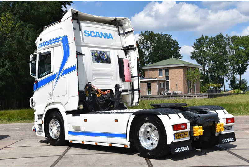 Scania R450 NGS 4x2 - RETARDER - 618 TKM - PARK. AIRCO - 2 x FUEL TANKS - ALCOA'S - LED LIGHTS - TOP CONDITION - - Tracteur routier: photos 3 Scania R450 NGS 4x2 - RETARDER - 618 TKM - PARK. AIRCO - 2 x FUEL TANKS - ALCOA'S - LED LIGHTS - TOP CONDITION - - Tracteur routier: photos 3
