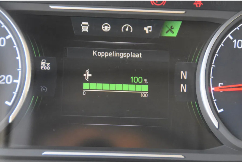 Tracteur routier Scania R520 V8 NGS 4x2 - RETARDER - 523 TKM - PARK. AIRCO - ACC - NAVI - 2 x FUEL TANKS - LED LIGHTS -: photos 9