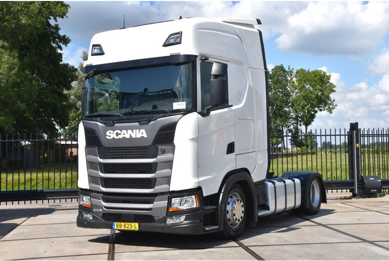 Scania S410 NGS 4x2EB MEGA 95 cm or 103 cm driving height - RETARDER - 649 TKM - FULL AIR - PARK. AIRCO - LEATHER SEATS - 2 x FUEL TANK - Tracteur routier: photos 1 Scania S410 NGS 4x2EB MEGA 95 cm or 103 cm driving height - RETARDER - 649 TKM - FULL AIR - PARK. AIRCO - LEATHER SEATS - 2 x FUEL TANK - Tracteur routier: photos 1