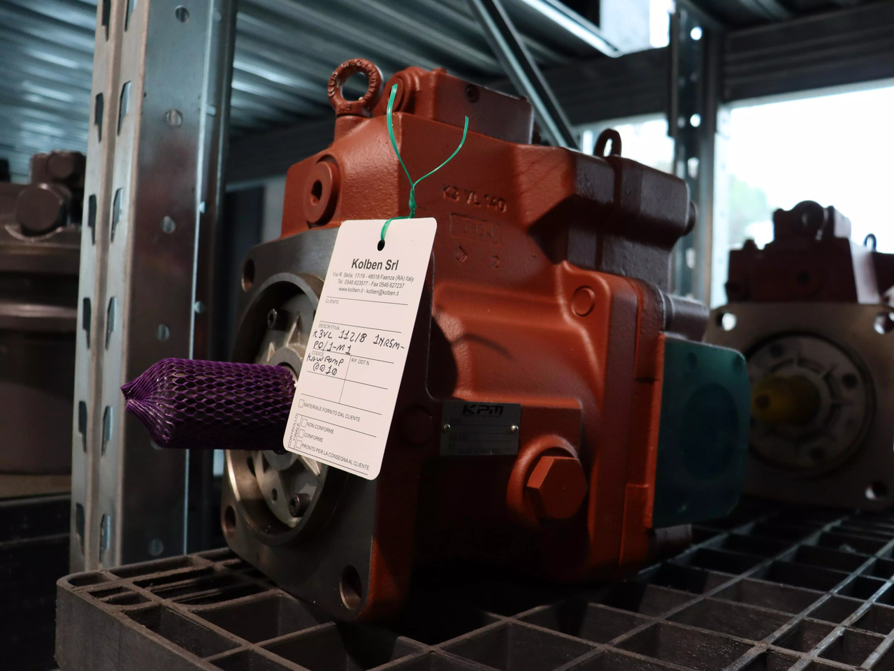 KAWASAKI K3VL112 B 1NR5M-P0 1-M1 - Pompe hydraulique pour Engins de chantier: photos 2 KAWASAKI K3VL112 B 1NR5M-P0 1-M1 - Pompe hydraulique pour Engins de chantier: photos 2