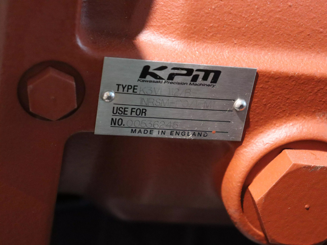 KAWASAKI K3VL112 B 1NR5M-P0 1-M1 - Pompe hydraulique pour Engins de chantier: photos 3 KAWASAKI K3VL112 B 1NR5M-P0 1-M1 - Pompe hydraulique pour Engins de chantier: photos 3