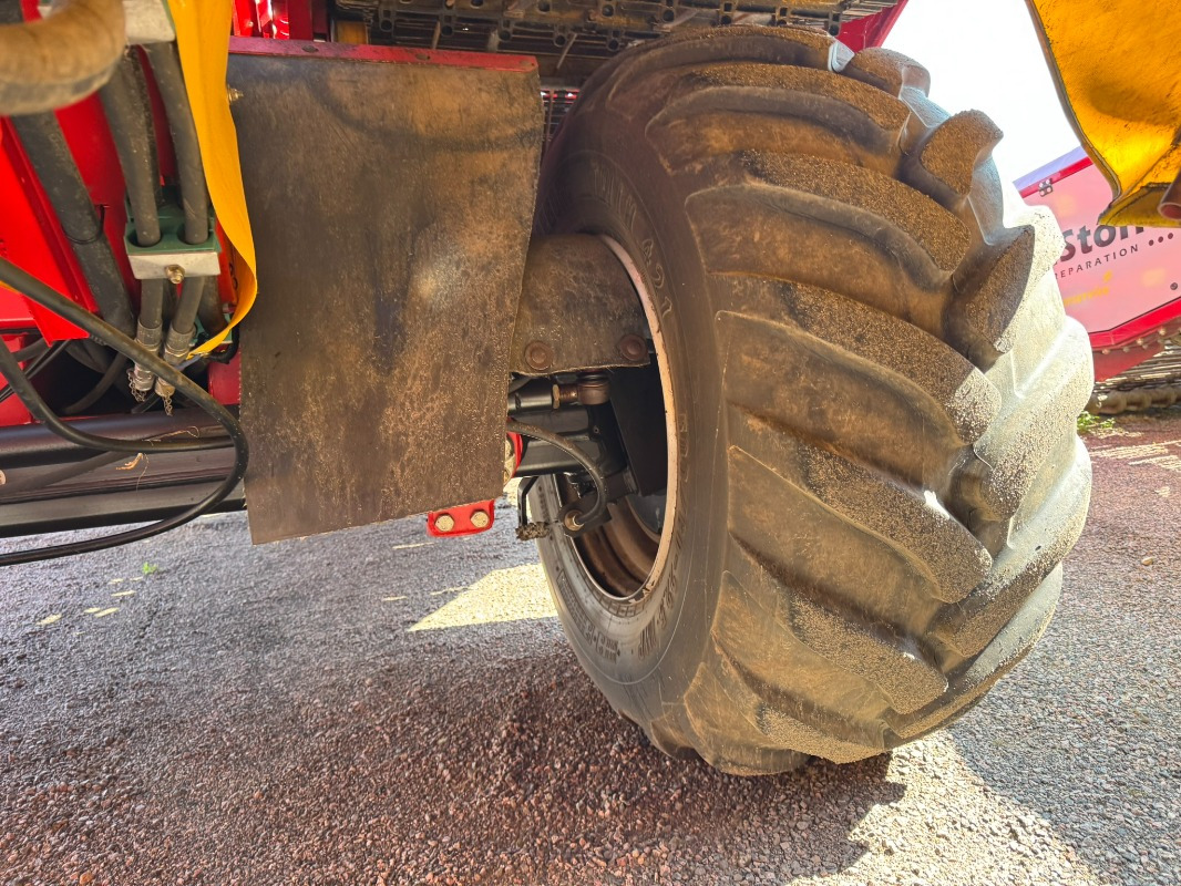 Grimme SE 140-UB - Matériel de récolte: photos 4 Grimme SE 140-UB - Matériel de récolte: photos 4