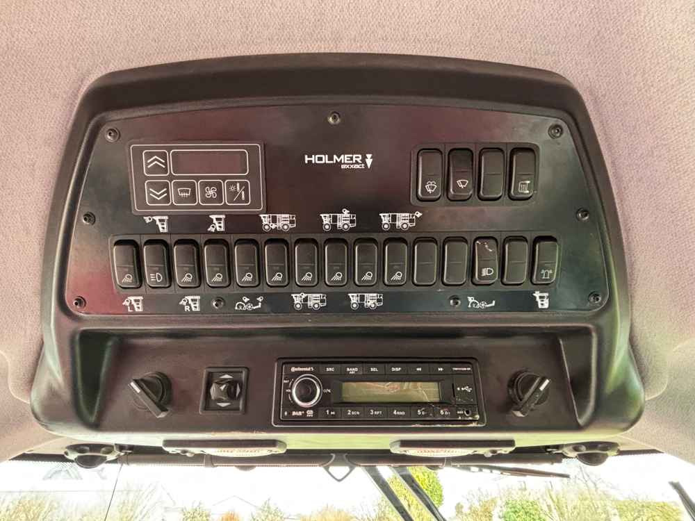 Holmer T4-30 - Outils du sol: photos 4 Holmer T4-30 - Outils du sol: photos 4