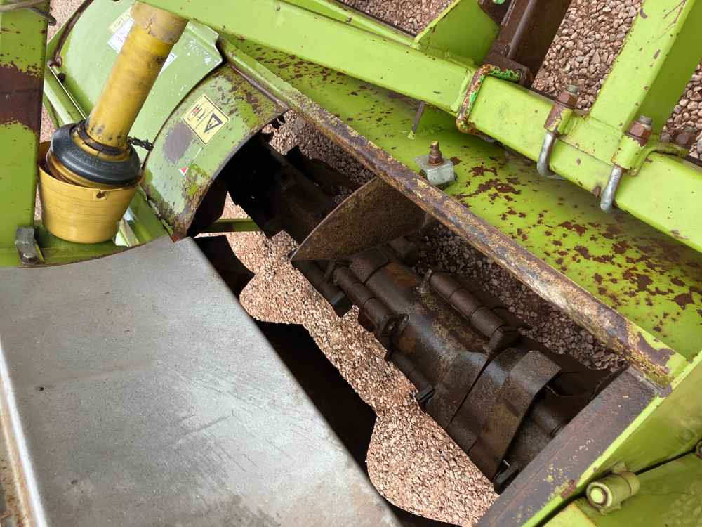 Baselier Baselier LKB 190 2 Row Front Mounted Potato Topper - Matériel de récolte: photos 5 Baselier Baselier LKB 190 2 Row Front Mounted Potato Topper - Matériel de récolte: photos 5