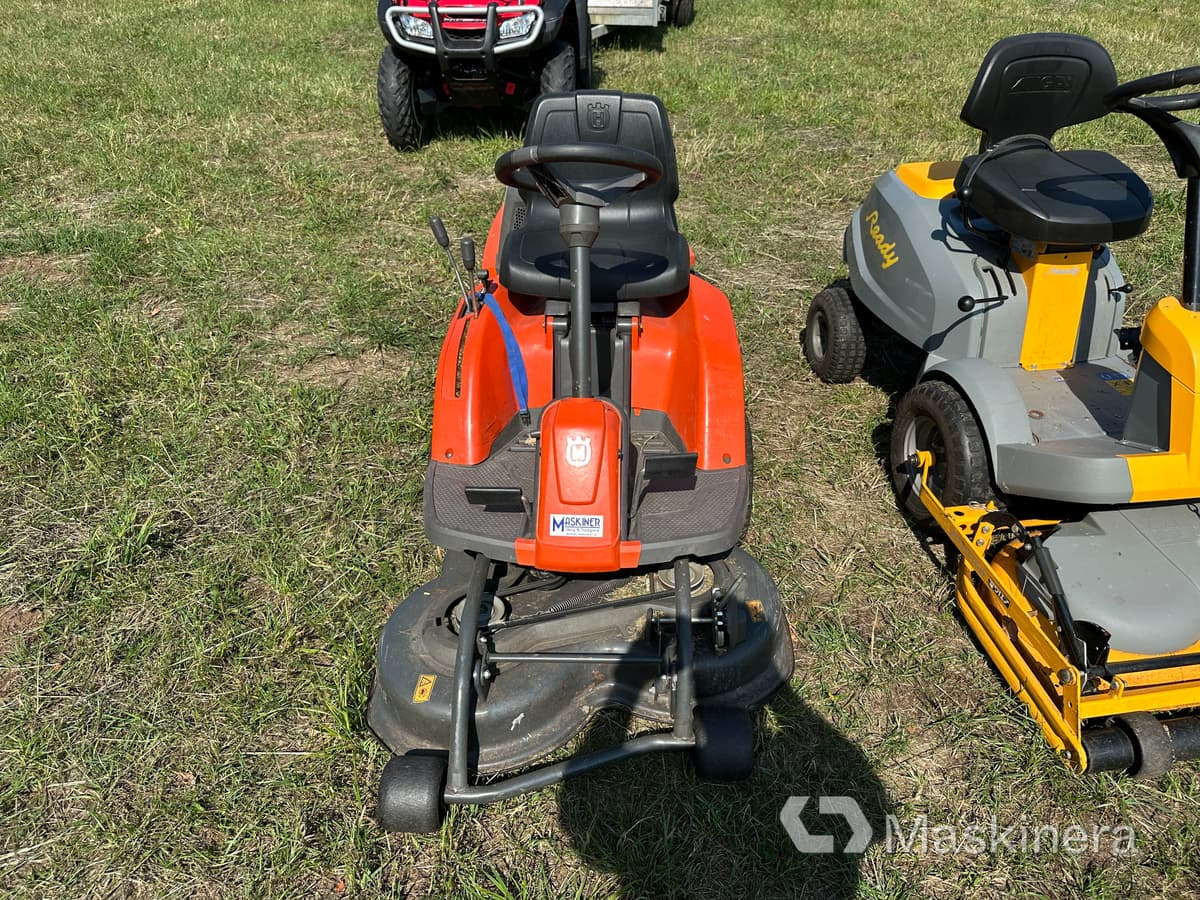 Åkgräsklippare Husqvarna R111B5 - Motofaucheuse: photos 3 Åkgräsklippare Husqvarna R111B5 - Motofaucheuse: photos 3