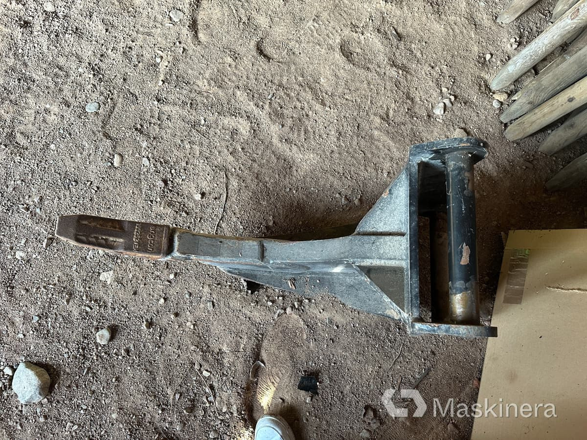 Engcon R10 2,5" Tjälkrok Engcon R10 S45 - Ripper: photos 4 Engcon R10 2,5" Tjälkrok Engcon R10 S45 - Ripper: photos 4