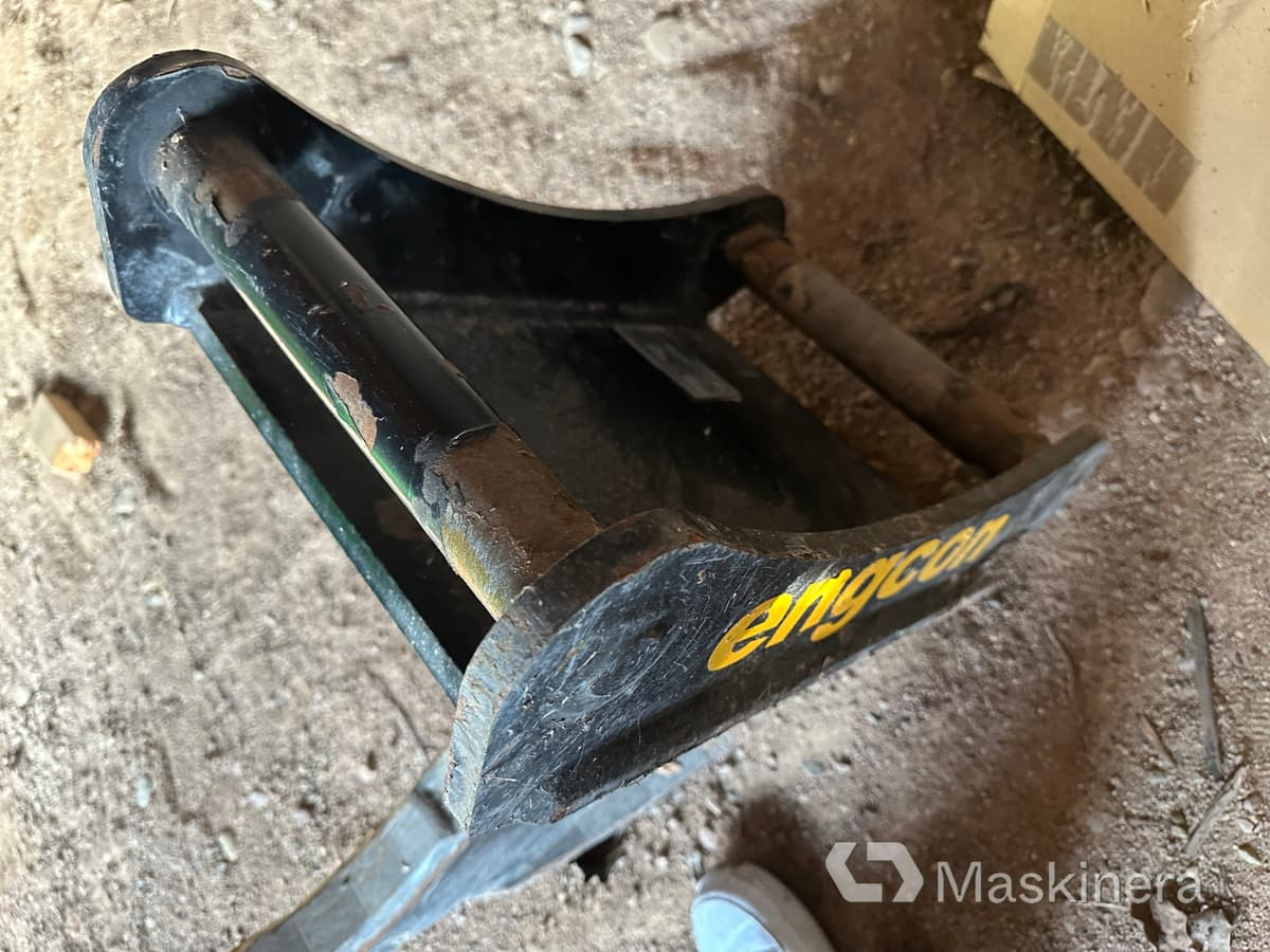 Engcon R10 2,5" Tjälkrok Engcon R10 S45 - Ripper: photos 3 Engcon R10 2,5" Tjälkrok Engcon R10 S45 - Ripper: photos 3
