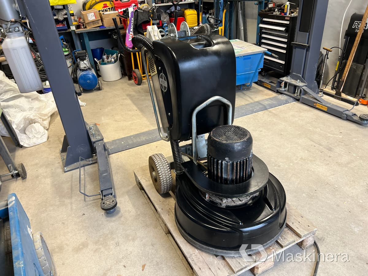 Golvslipmaskin HTC 650E Classic - Matériel de chantier: photos 3 Golvslipmaskin HTC 650E Classic - Matériel de chantier: photos 3