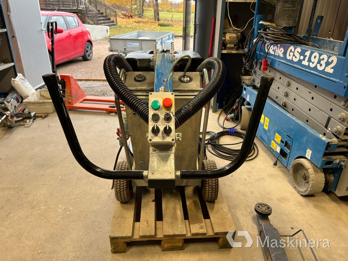 Golvslipmaskin HTC 650E Classic - Matériel de chantier: photos 5 Golvslipmaskin HTC 650E Classic - Matériel de chantier: photos 5