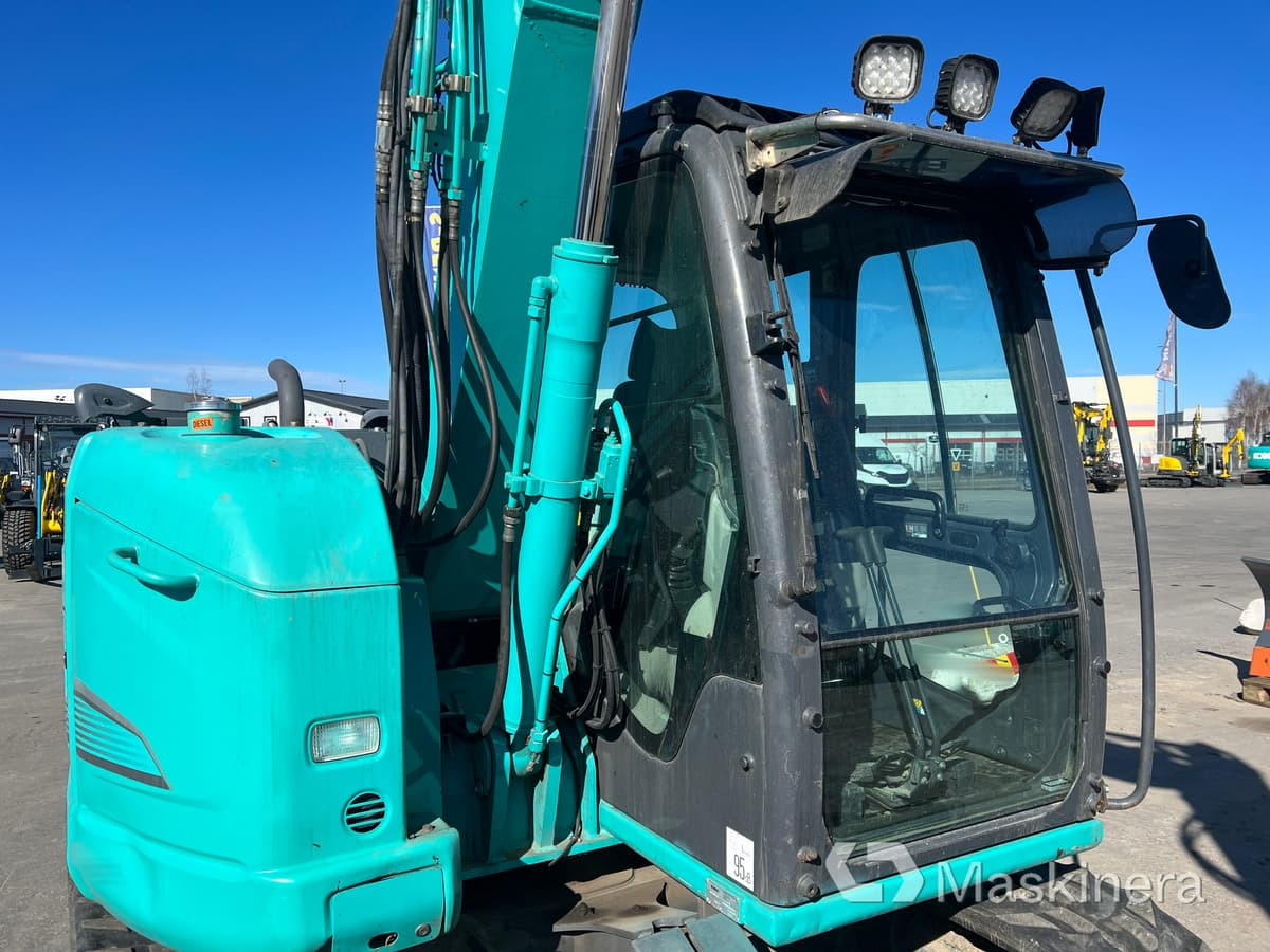 Pelle sur chenille Grävmaskin Kobelco SK75SR-3E: photos 30 Pelle sur chenille Grävmaskin Kobelco SK75SR-3E: photos 30