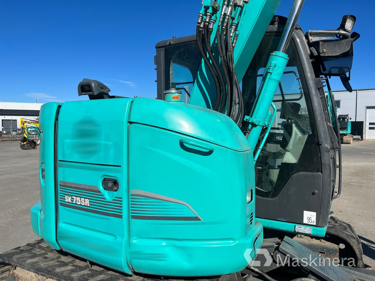 Pelle sur chenille Grävmaskin Kobelco SK75SR-3E: photos 12 Pelle sur chenille Grävmaskin Kobelco SK75SR-3E: photos 12