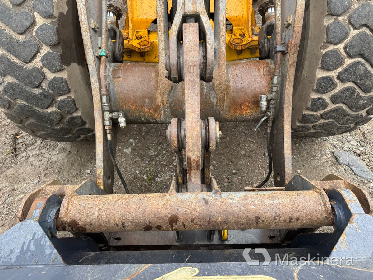 Chargeuse sur pneus Hjullastare Volvo L70D: photos 43 Chargeuse sur pneus Hjullastare Volvo L70D: photos 43