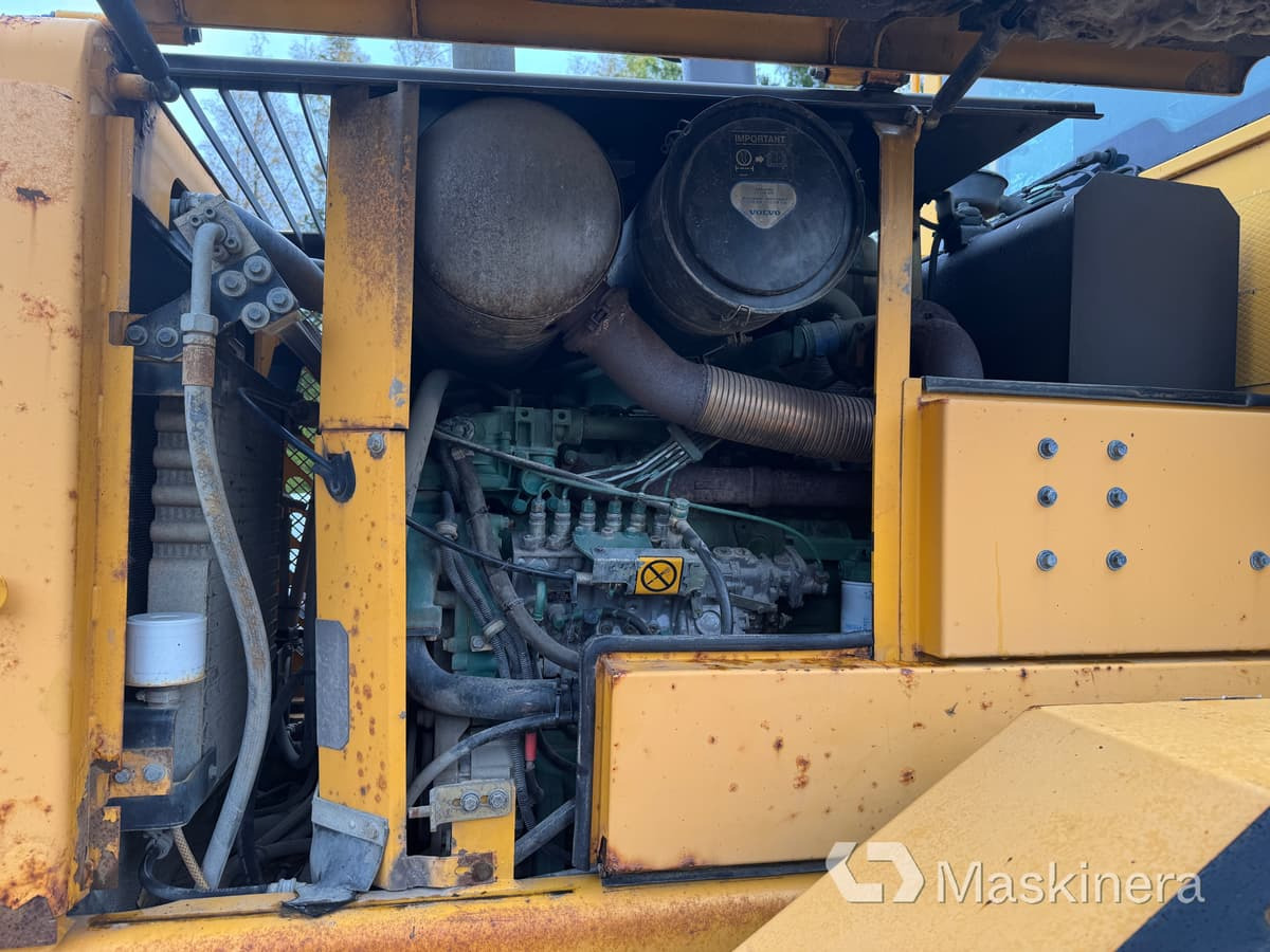 Chargeuse sur pneus Hjullastare Volvo L70D: photos 41 Chargeuse sur pneus Hjullastare Volvo L70D: photos 41