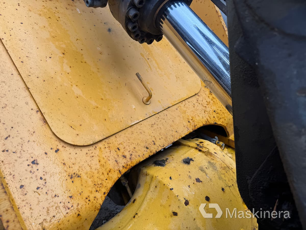 Chargeuse sur pneus Hjullastare Volvo L70D: photos 30 Chargeuse sur pneus Hjullastare Volvo L70D: photos 30