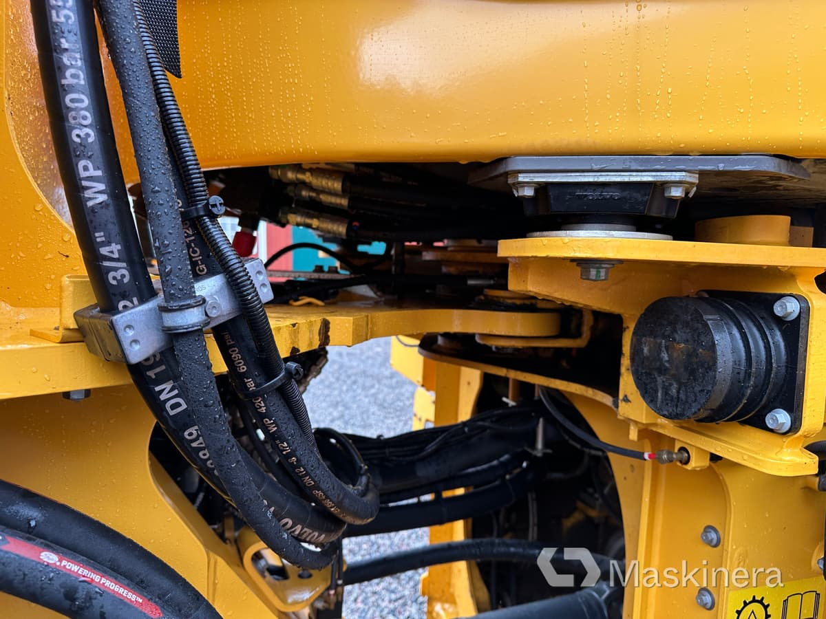 Chargeuse sur pneus Hjullastare Volvo L90H: photos 44