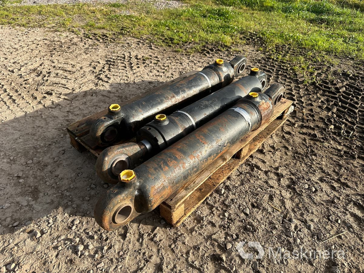 Hydraulcylindrar Monsun-Tison 3 st - Vérin hydraulique pour Engins de chantier: photos 1 Hydraulcylindrar Monsun-Tison 3 st - Vérin hydraulique pour Engins de chantier: photos 1