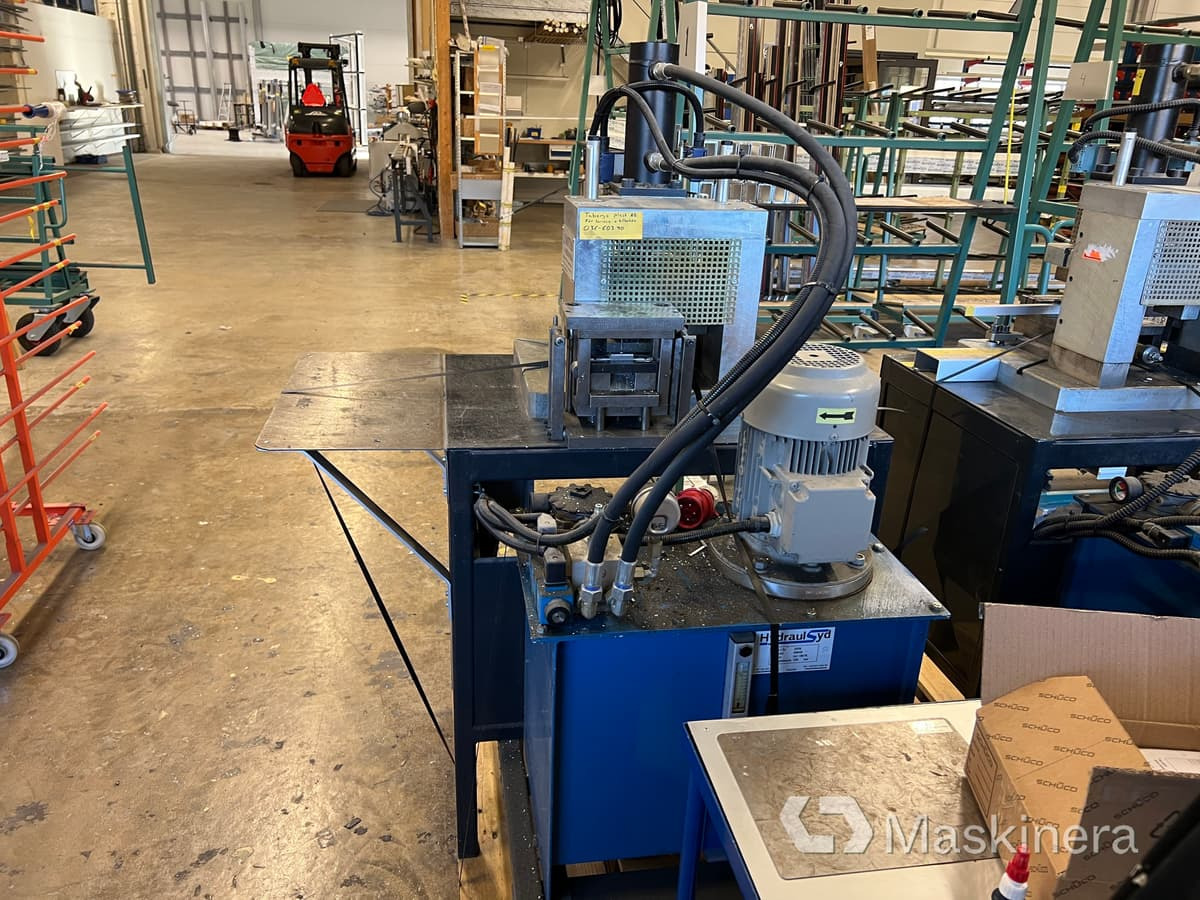 Hydraulisk press Santas Mekaniska DS88 - Presse plieuse: photos 5 Hydraulisk press Santas Mekaniska DS88 - Presse plieuse: photos 5