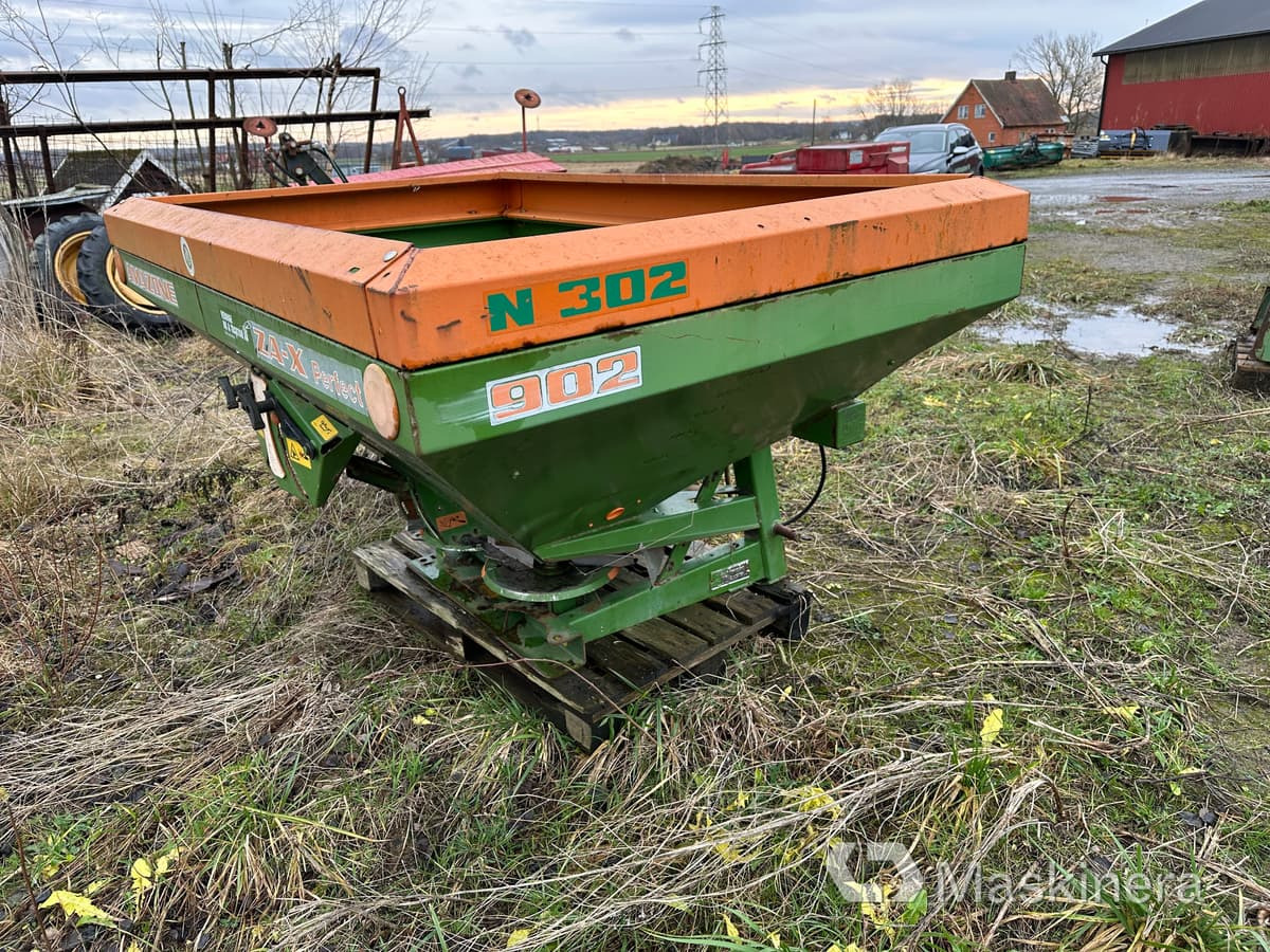 Konstgödselspridare Amazone ZA-X Perfect 902 - Distributeur d'engrais: photos 2 Konstgödselspridare Amazone ZA-X Perfect 902 - Distributeur d'engrais: photos 2