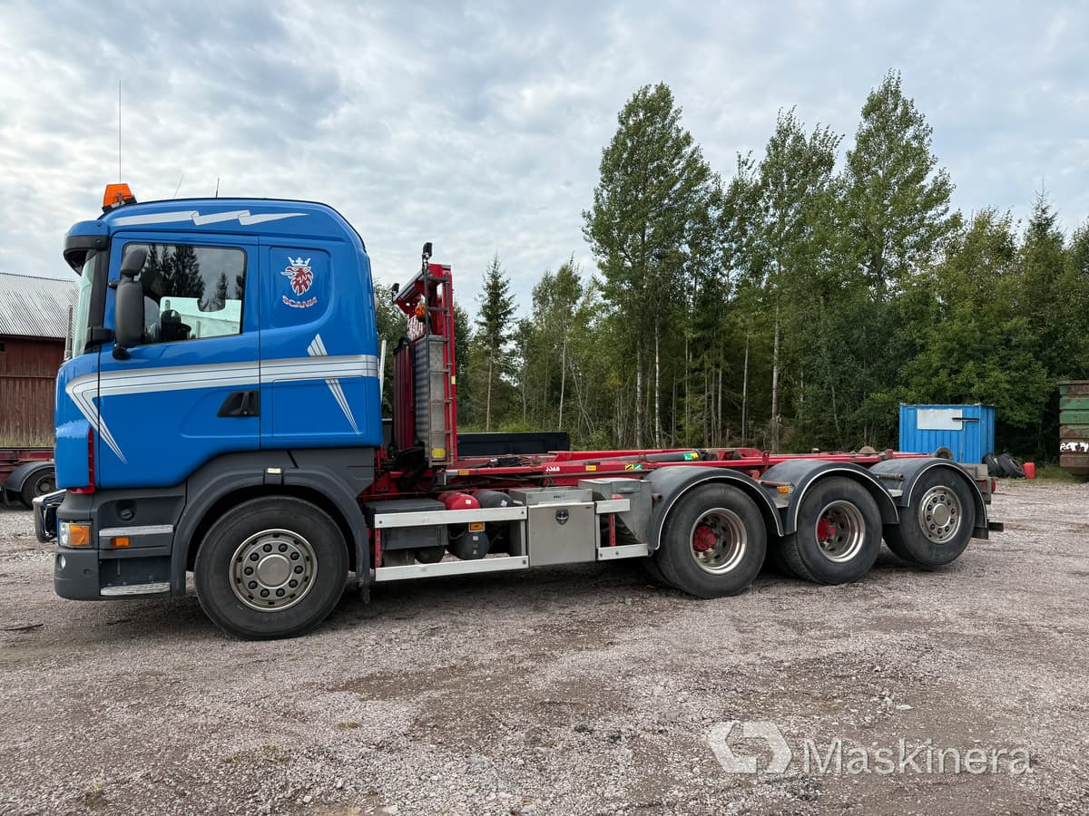 Lastväxlare Scania R560 8x4 Tridem - Camion ampliroll: photos 3 Lastväxlare Scania R560 8x4 Tridem - Camion ampliroll: photos 3