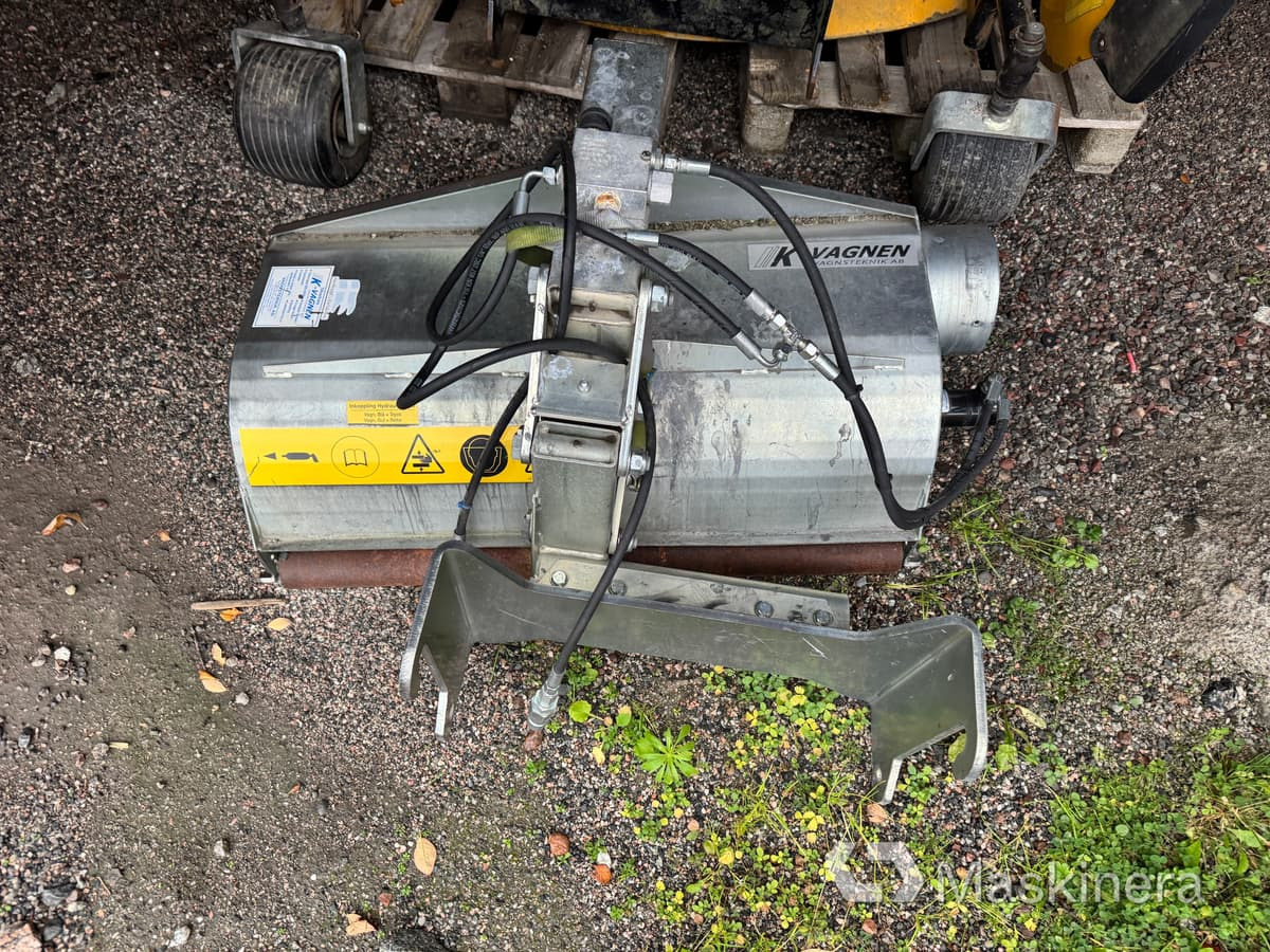 Lövborste K-Vagnen K-Sugen - Machine de nettoyage: photos 4 Lövborste K-Vagnen K-Sugen - Machine de nettoyage: photos 4