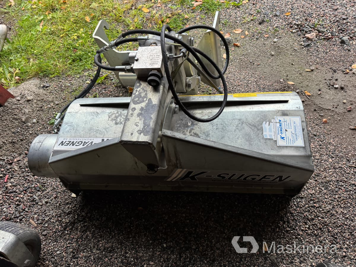 Lövborste K-Vagnen K-Sugen - Machine de nettoyage: photos 2 Lövborste K-Vagnen K-Sugen - Machine de nettoyage: photos 2