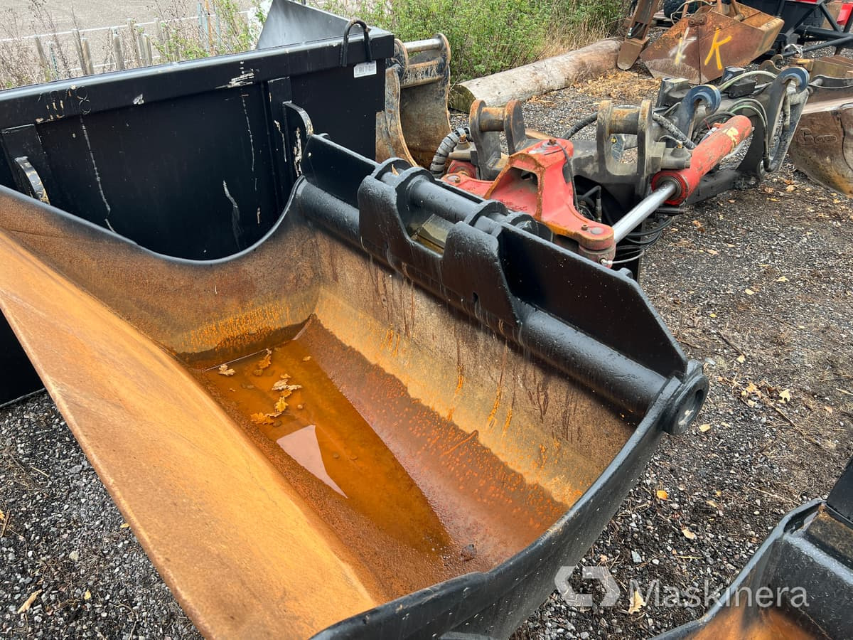 Planerskopa ABT med Rototilt RT80 - Godet pour pelle: photos 2 Planerskopa ABT med Rototilt RT80 - Godet pour pelle: photos 2