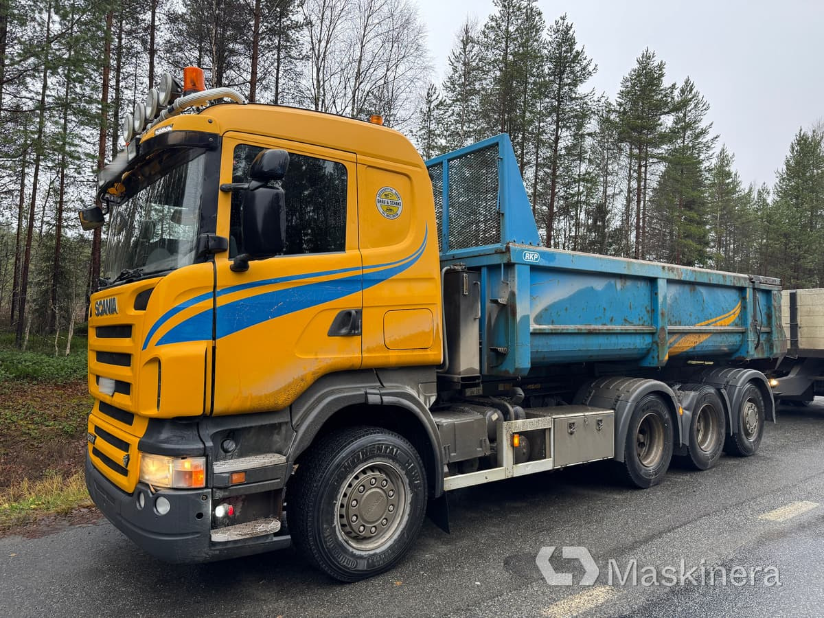 Scania R500LB8X4*4HHA Kassett bil Scania R500 tridem med vagn - Camion benne: photos 1 Scania R500LB8X4*4HHA Kassett bil Scania R500 tridem med vagn - Camion benne: photos 1