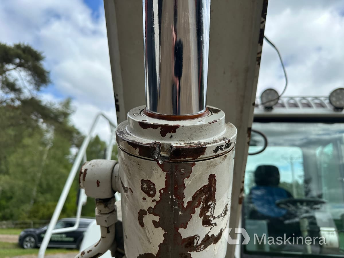 Pelle sur chenille Takeuchi Take-Job TB 175W Hjulgrävare Take-Job TB 175W: photos 36