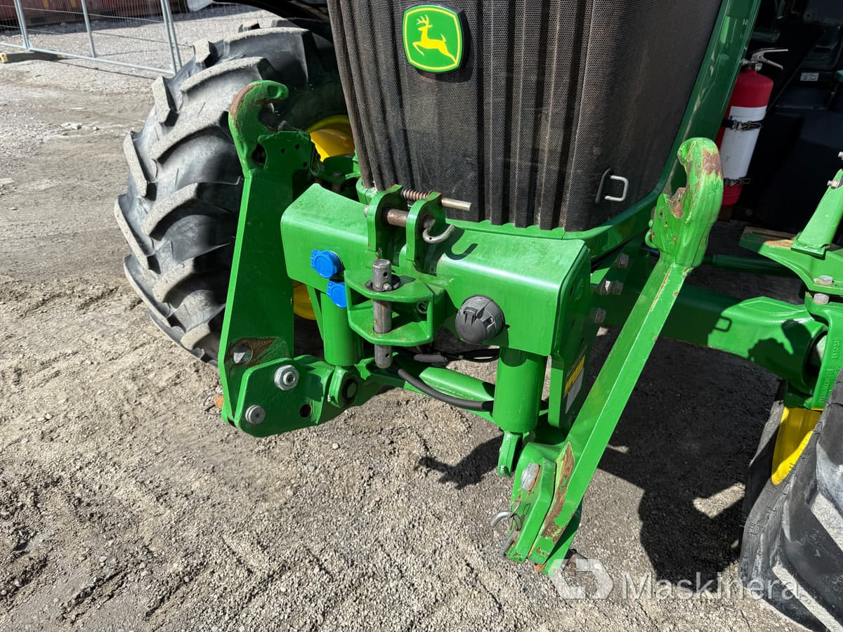 Tracteur agricole Traktor John Deere 5075M med snöutrustning: photos 17