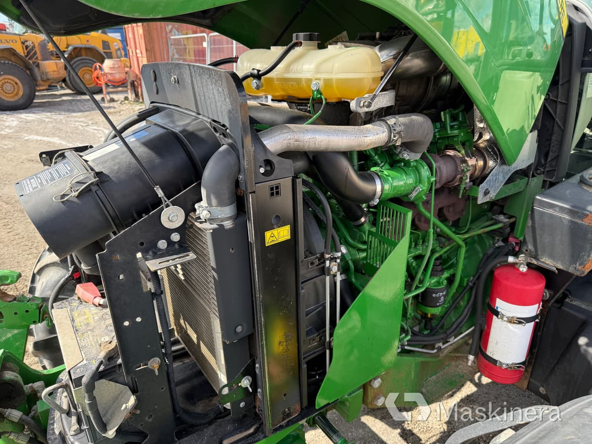 Tracteur agricole Traktor John Deere 5075M med snöutrustning: photos 27