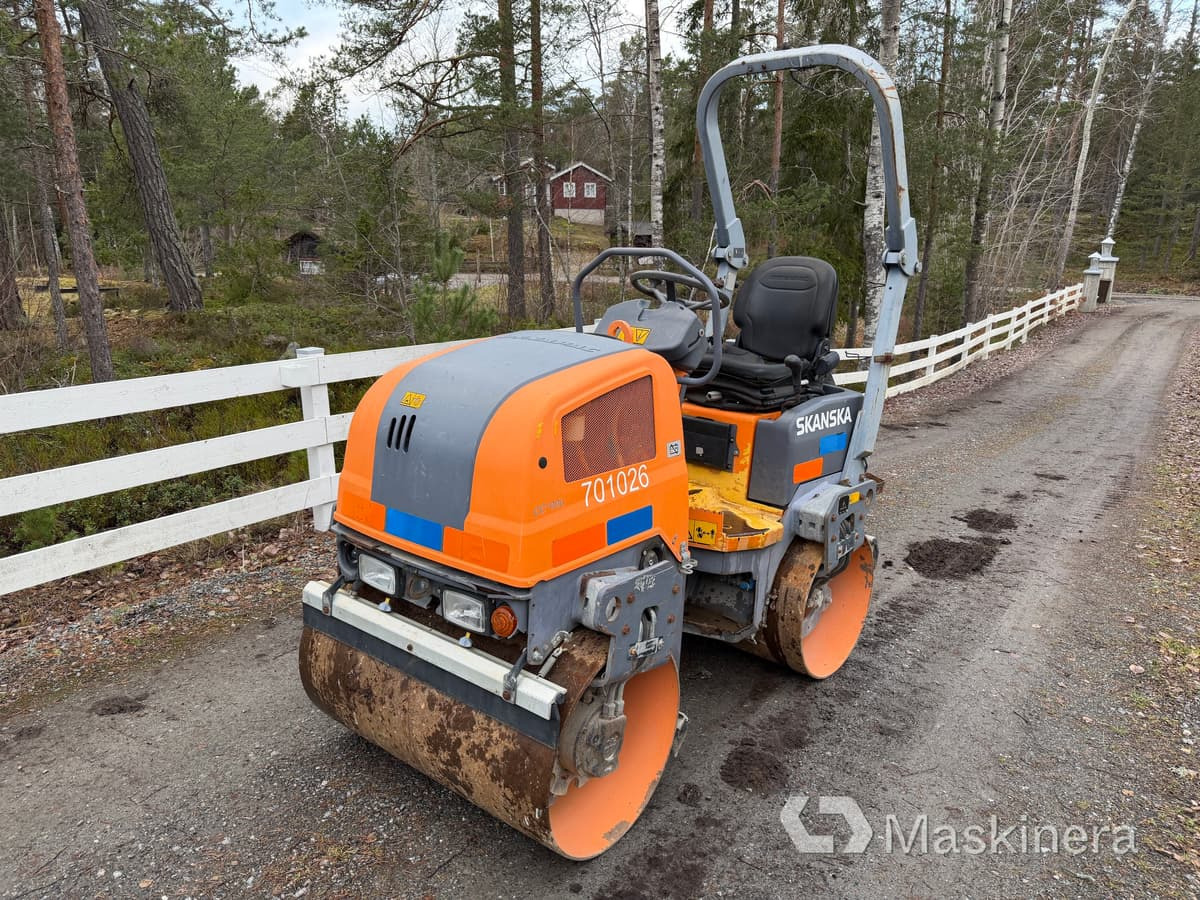 Vält Dynapac CC1000 - Rouleau compresseur: photos 1 Vält Dynapac CC1000 - Rouleau compresseur: photos 1