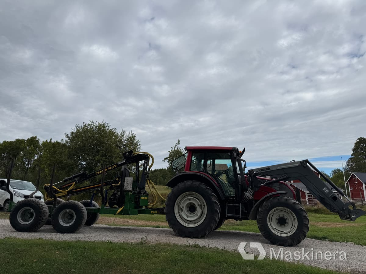 Valtra N121 & Farma CT 6,5-12 Traktor Valtra N121 Advance med frontlastare & Skogskärra Farma T12 - Tracteur agricole: photos 5 Valtra N121 & Farma CT 6,5-12 Traktor Valtra N121 Advance med frontlastare & Skogskärra Farma T12 - Tracteur agricole: photos 5