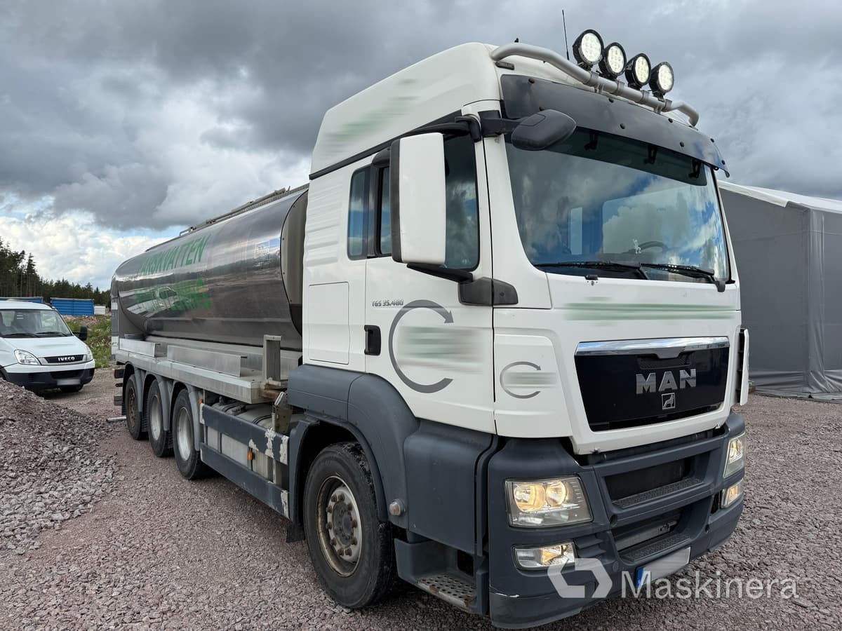 Vatten/Tankbil Man TGS 35.480 8X4-4 BL - Camion citerne: photos 3 Vatten/Tankbil Man TGS 35.480 8X4-4 BL - Camion citerne: photos 3