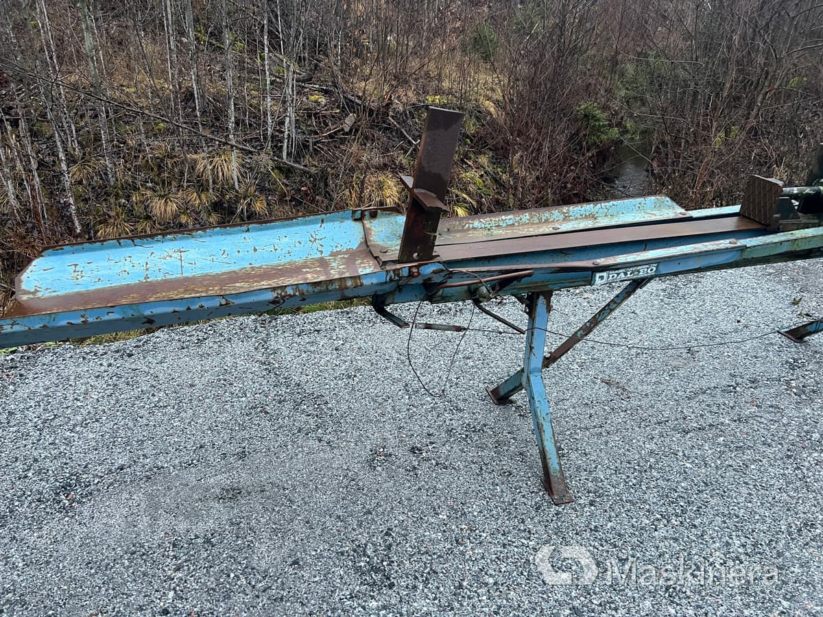 Vedklyv DAL-BO - Machine à bois: photos 4 Vedklyv DAL-BO - Machine à bois: photos 4