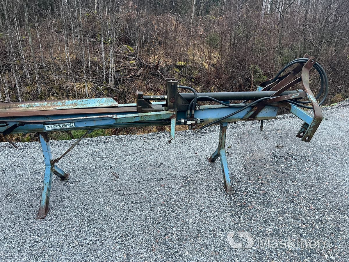 Vedklyv DAL-BO - Machine à bois: photos 3 Vedklyv DAL-BO - Machine à bois: photos 3