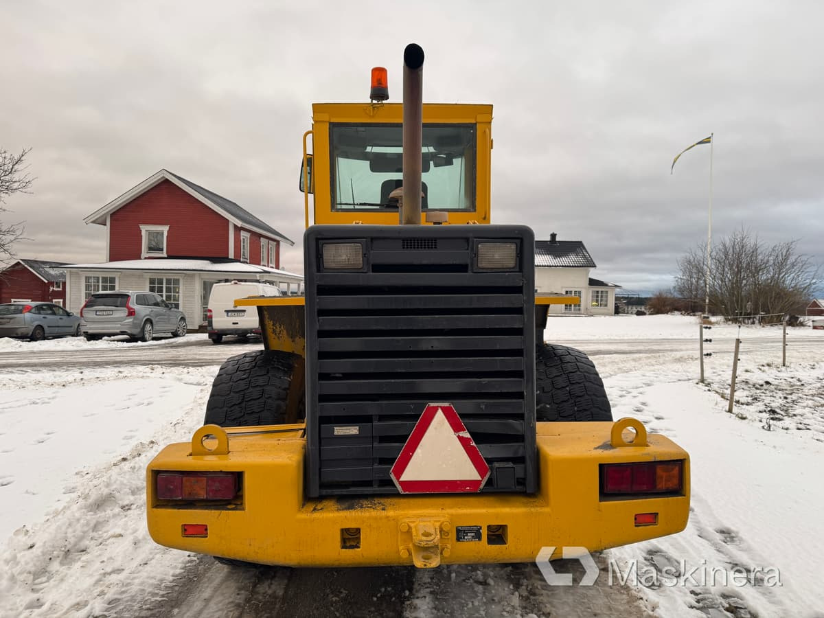 Volvo L90 C Hjullastare Volvo L90C med skopa - Chargeuse sur pneus: photos 4 Volvo L90 C Hjullastare Volvo L90C med skopa - Chargeuse sur pneus: photos 4