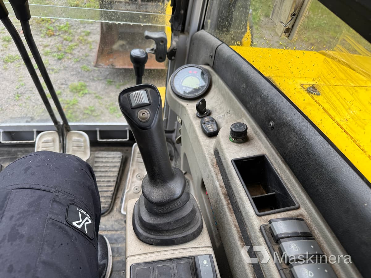 Pelle sur chenille Wacker Neuson 8003-2 Grävmaskin Wacker Neuson 8003 RD: photos 15