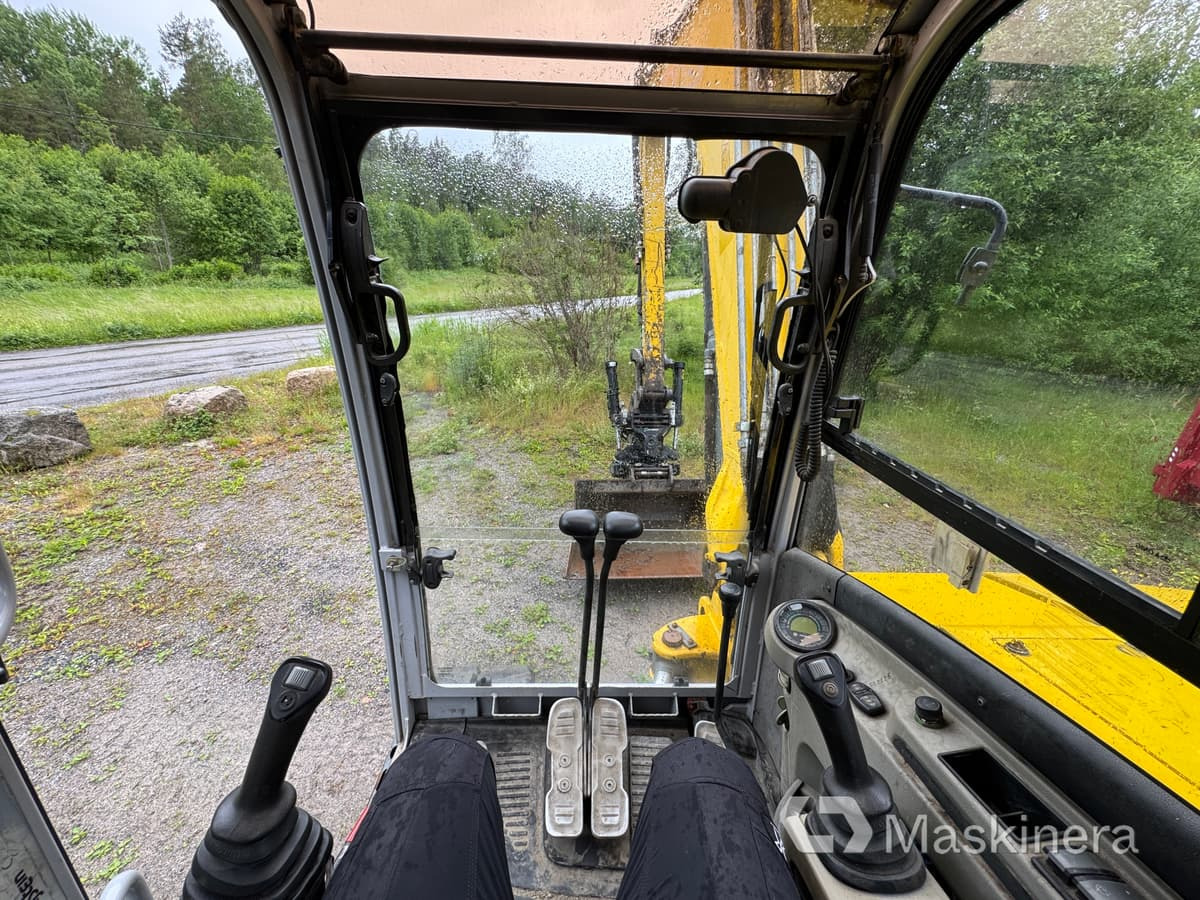 Pelle sur chenille Wacker Neuson 8003-2 Grävmaskin Wacker Neuson 8003 RD: photos 12