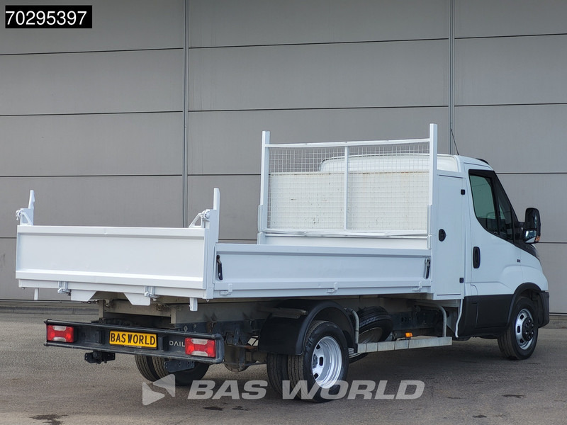 Iveco Daily 35C14 Kipper met Kist 3500kg trekhaak Airco Cruise Benne Tipper Kieper 2m3 Airco Trekhaak Cruise control - Utilitaire benne: photos 5 Iveco Daily 35C14 Kipper met Kist 3500kg trekhaak Airco Cruise Benne Tipper Kieper 2m3 Airco Trekhaak Cruise control - Utilitaire benne: photos 5
