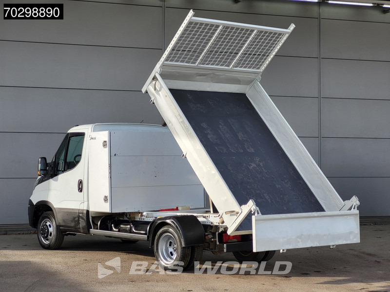 Iveco Daily 35C15 3.0L Kipper met Kist Dubbellucht 3,5t Trekhaak 150PK Airco Euro6 Tipper Benne Kieper Airco Trekhaak Cruise control - Utilitaire benne: photos 3 Iveco Daily 35C15 3.0L Kipper met Kist Dubbellucht 3,5t Trekhaak 150PK Airco Euro6 Tipper Benne Kieper Airco Trekhaak Cruise control - Utilitaire benne: photos 3