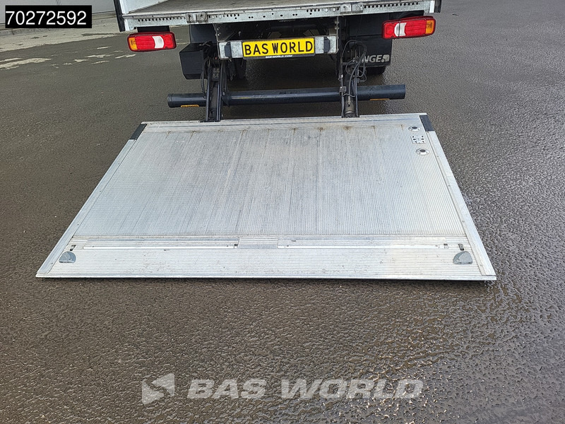 Iveco Daily 35C16 Automaat Laadklep Bakwagen Airco Camera Dubbellucht Meubelbak Koffer Airco - Fourgon grand volume: photos 3 Iveco Daily 35C16 Automaat Laadklep Bakwagen Airco Camera Dubbellucht Meubelbak Koffer Airco - Fourgon grand volume: photos 3