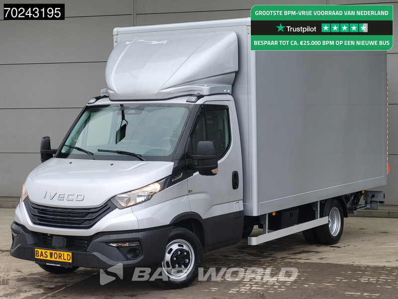 Iveco Daily 35C18 2025 MODEL Automaat 1000kg Laadklep ACC Navi Airco Zijdeur Bakwagen Meubelbak Koffer 21m3 Airco - Fourgon grand volume: photos 1 Iveco Daily 35C18 2025 MODEL Automaat 1000kg Laadklep ACC Navi Airco Zijdeur Bakwagen Meubelbak Koffer 21m3 Airco - Fourgon grand volume: photos 1